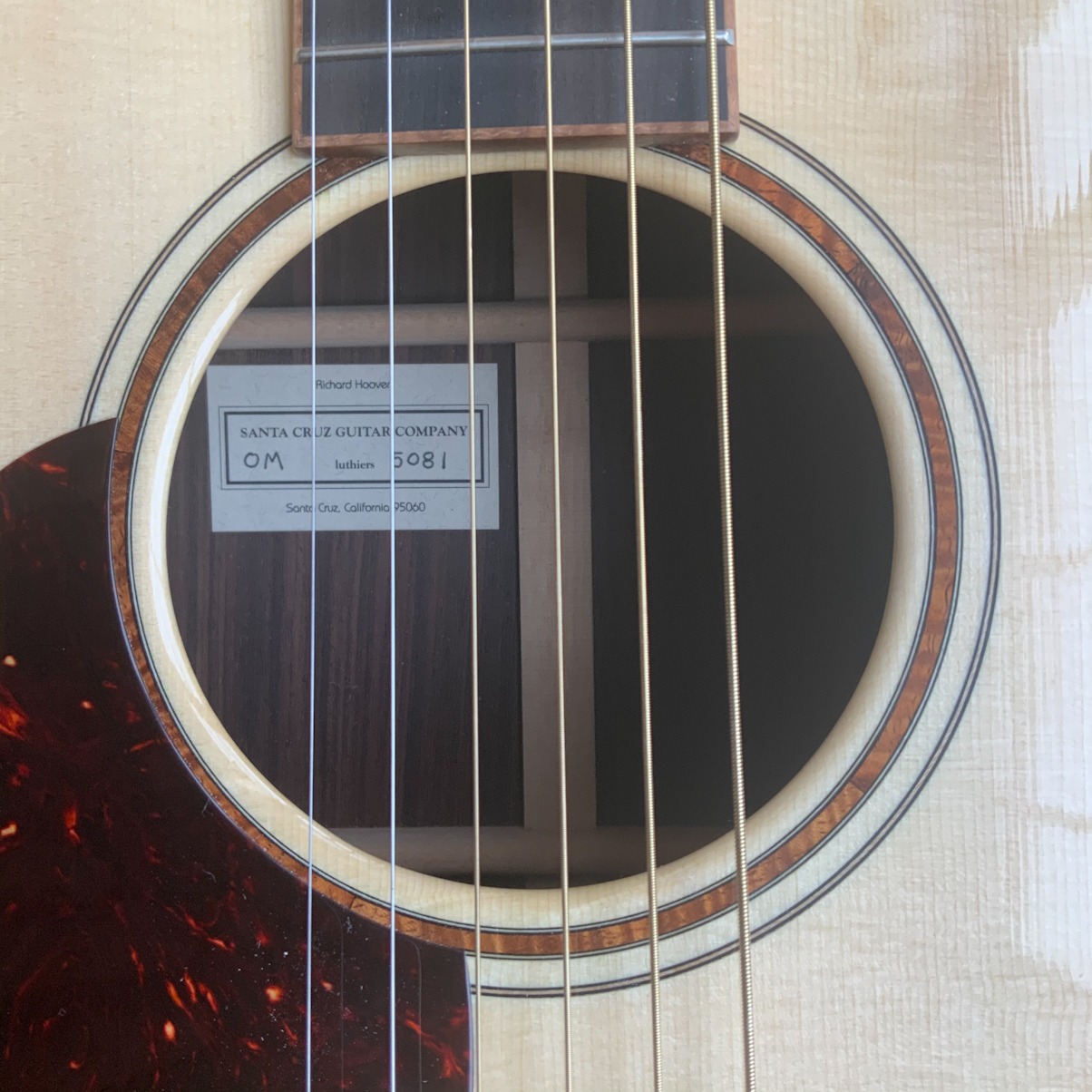 Guitar strings : Harry Potter and the Philosopher's Tone - Luthier Denat  Montréal